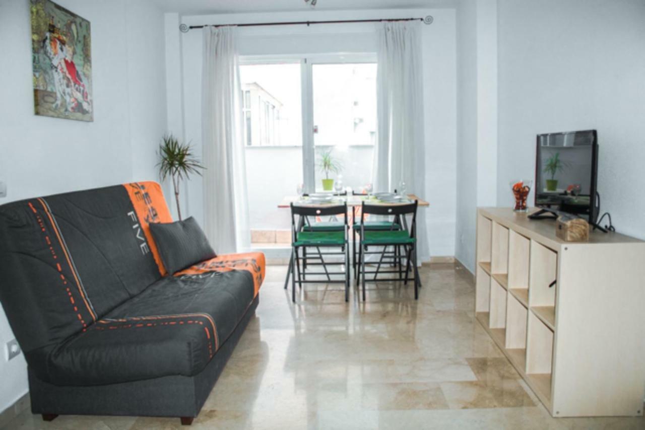 Apartamento Juan De Herrera มาลากา ภายนอก รูปภาพ